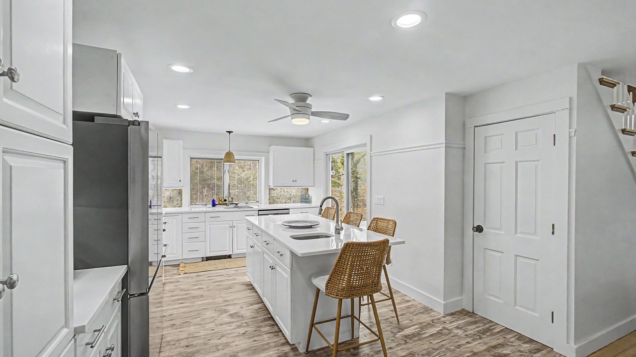 Photo of Kitchen in West Barnstable