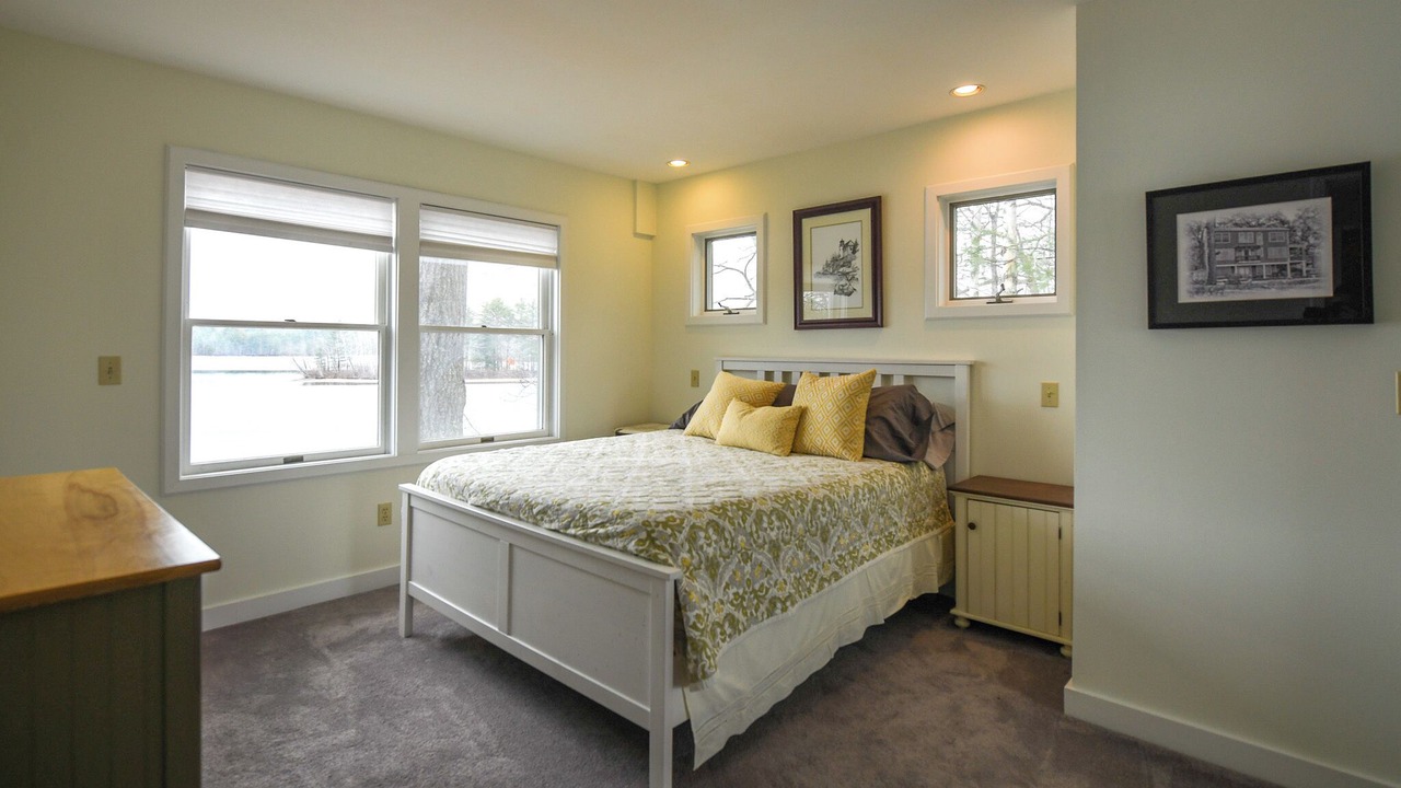 Photo of Bedroom in Raymond