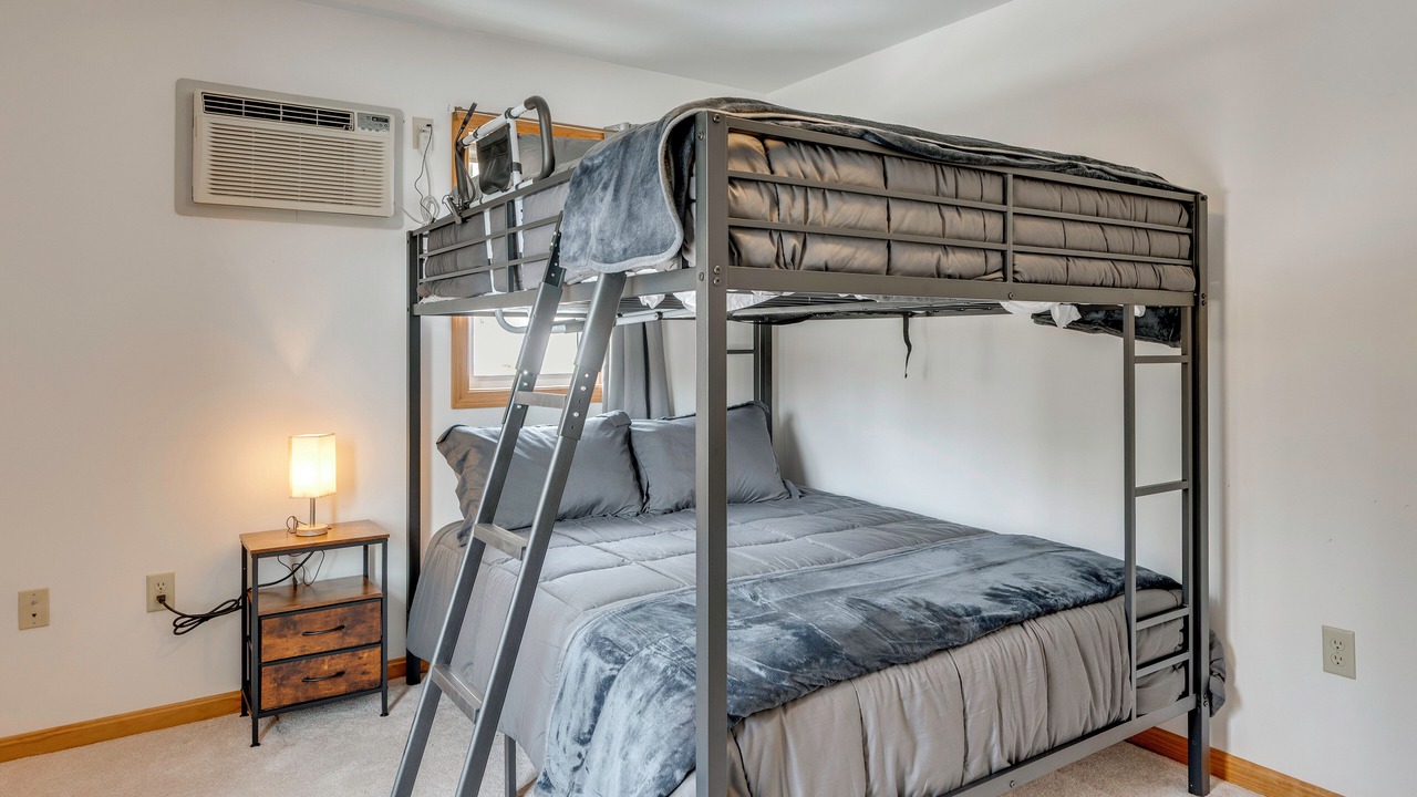 Photo of Bedroom in Walden