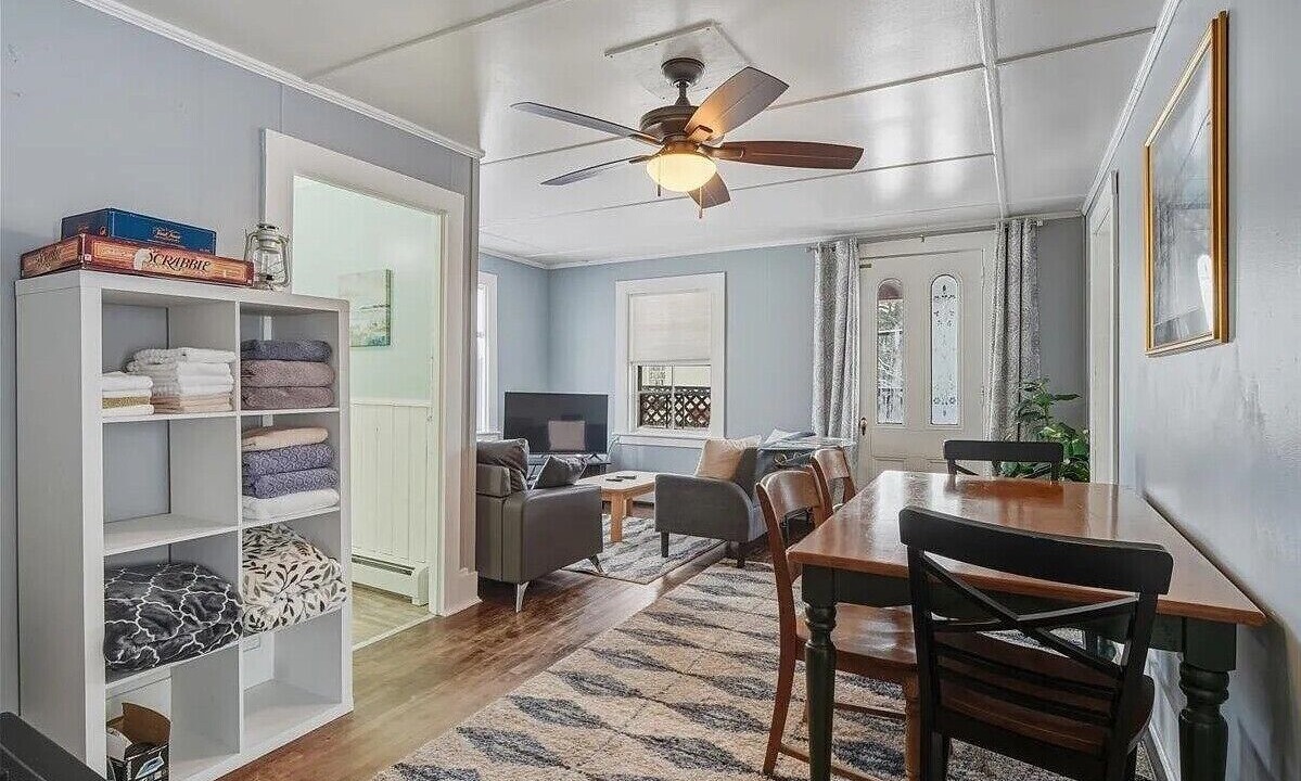 Photo of Livingroom in Johnson