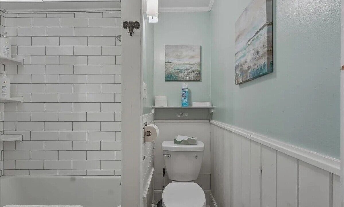 Photo of Bathroom in Johnson