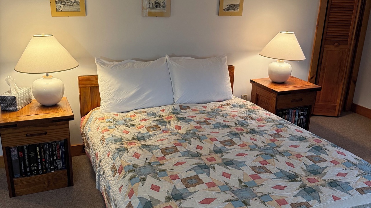 Photo of Bedroom in West Tisbury
