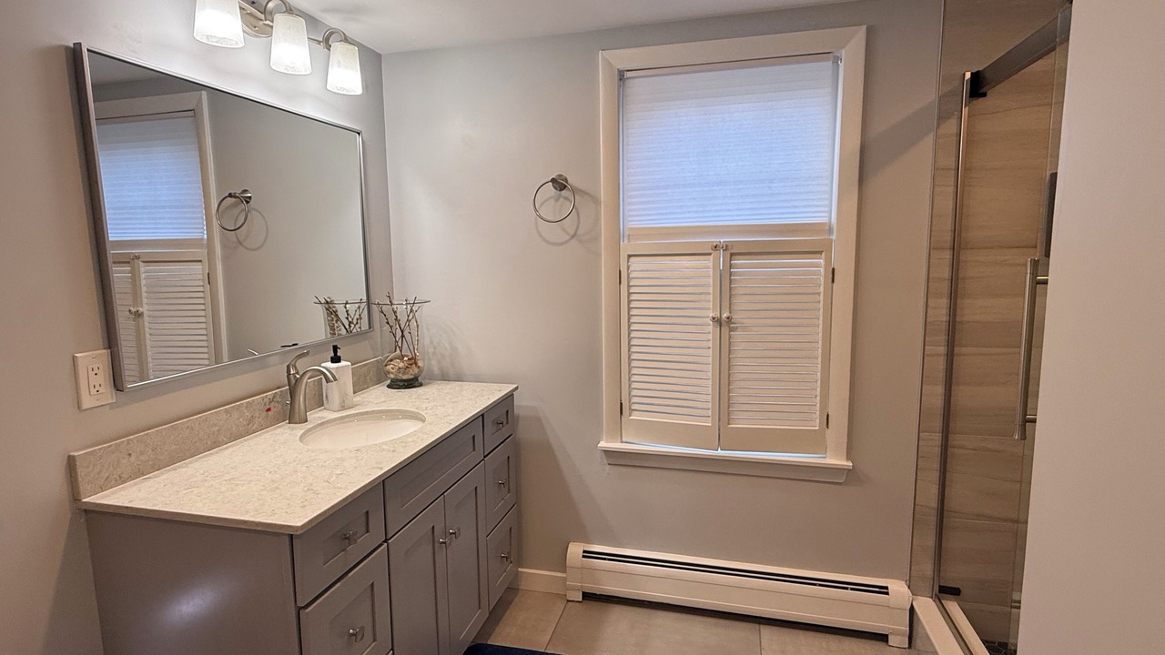Photo of Bathroom in Harbor View - Orient Heights