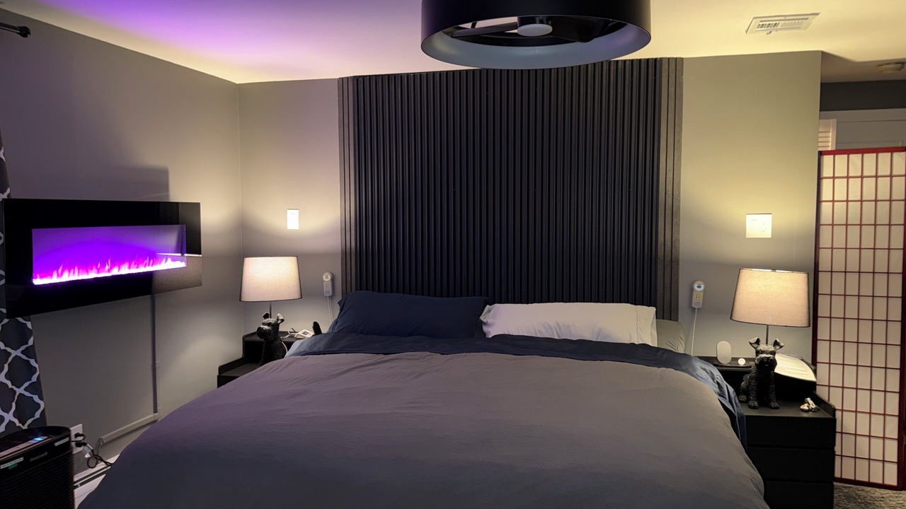 Photo of Bedroom in Harbor View - Orient Heights