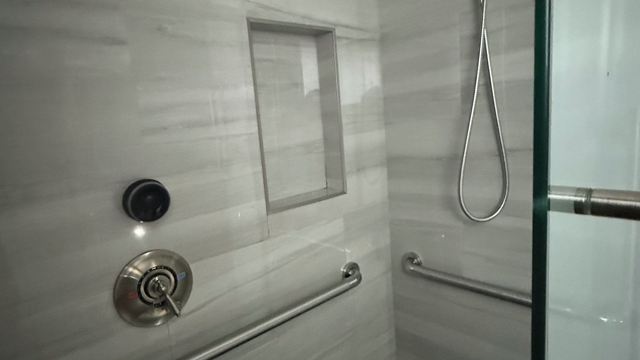Photo of Bathroom in Harbor View - Orient Heights