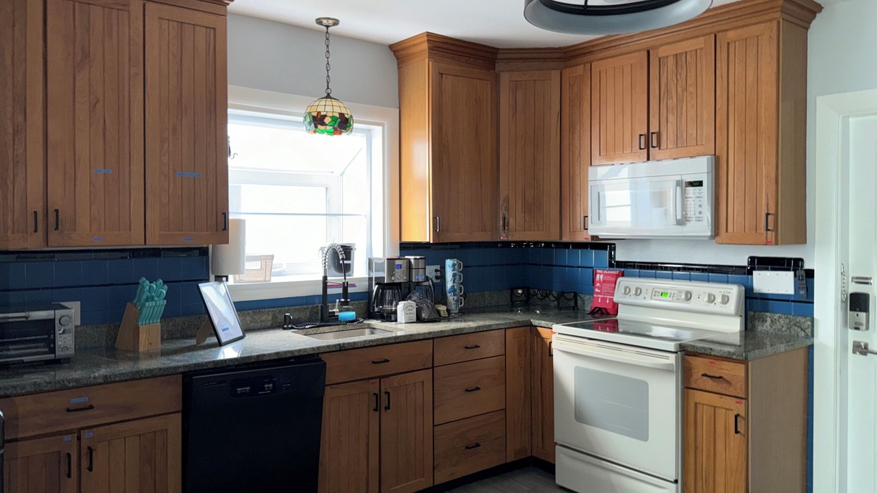 Photo of Kitchen in Harbor View - Orient Heights