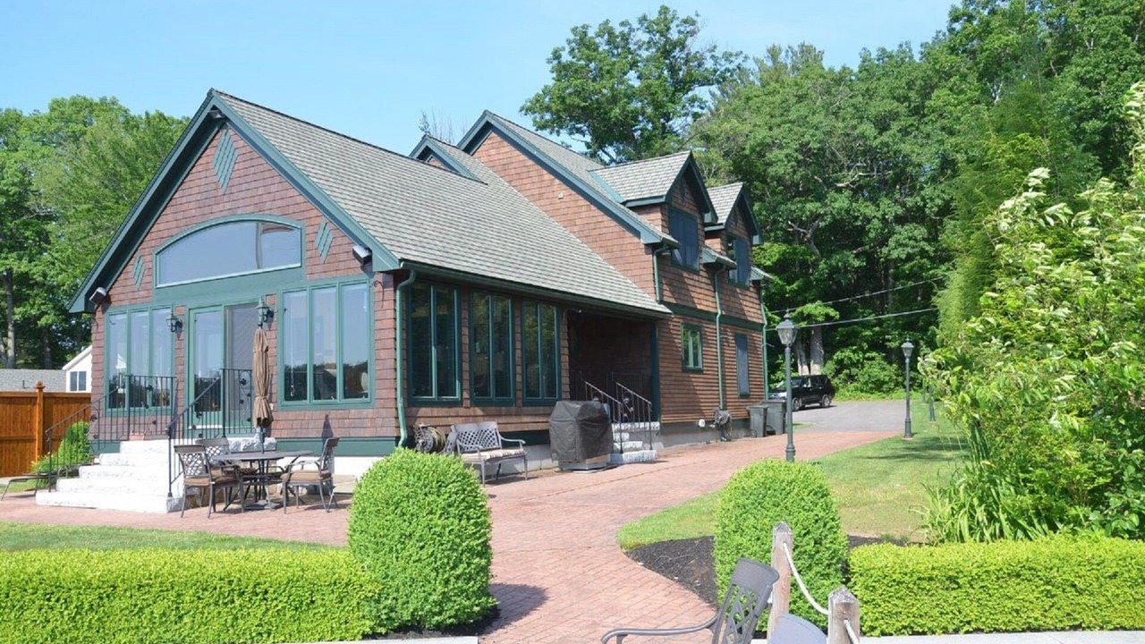 Photo of Outdoor in Laconia