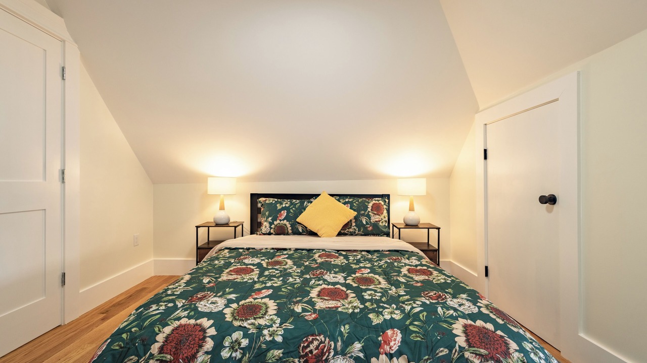 Photo of Bedroom in Neponset - Port Norfolk