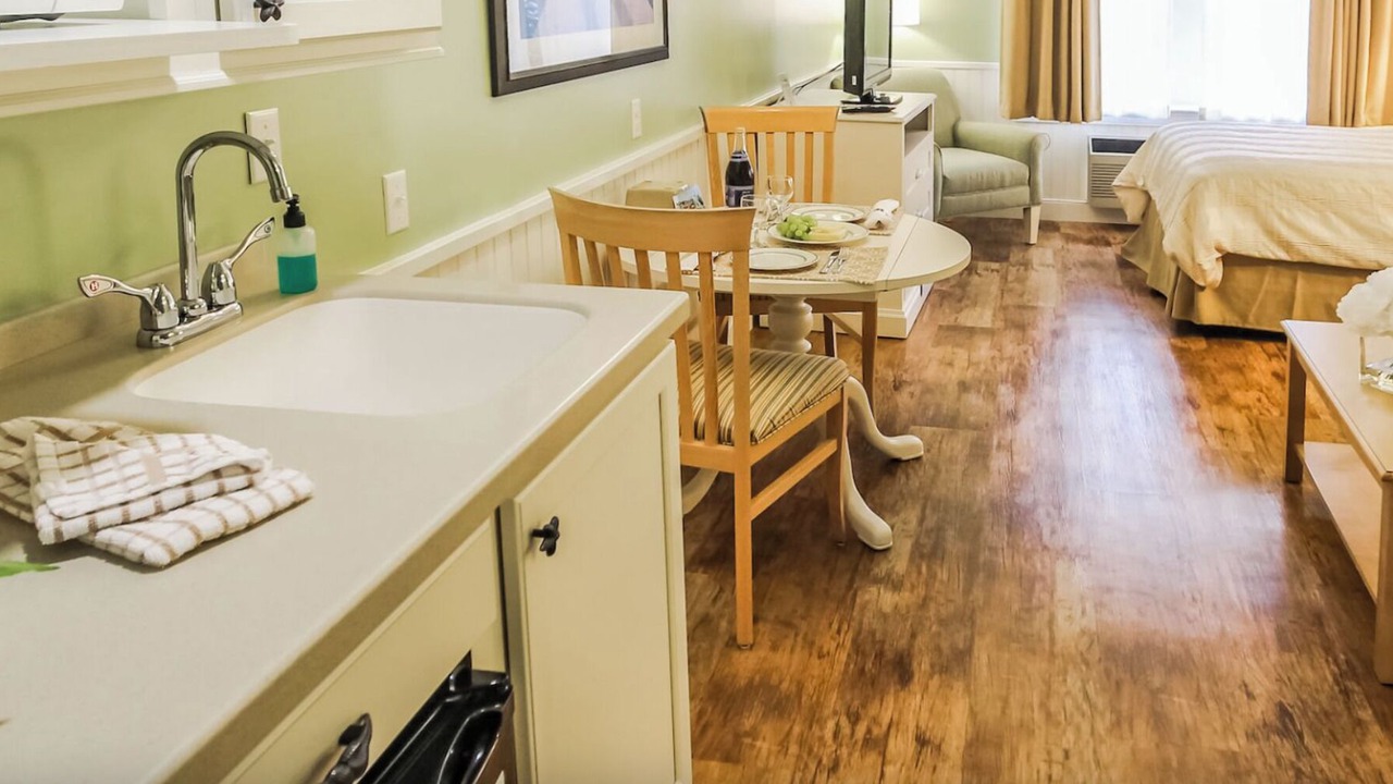 Photo of Bedroom in West Yarmouth