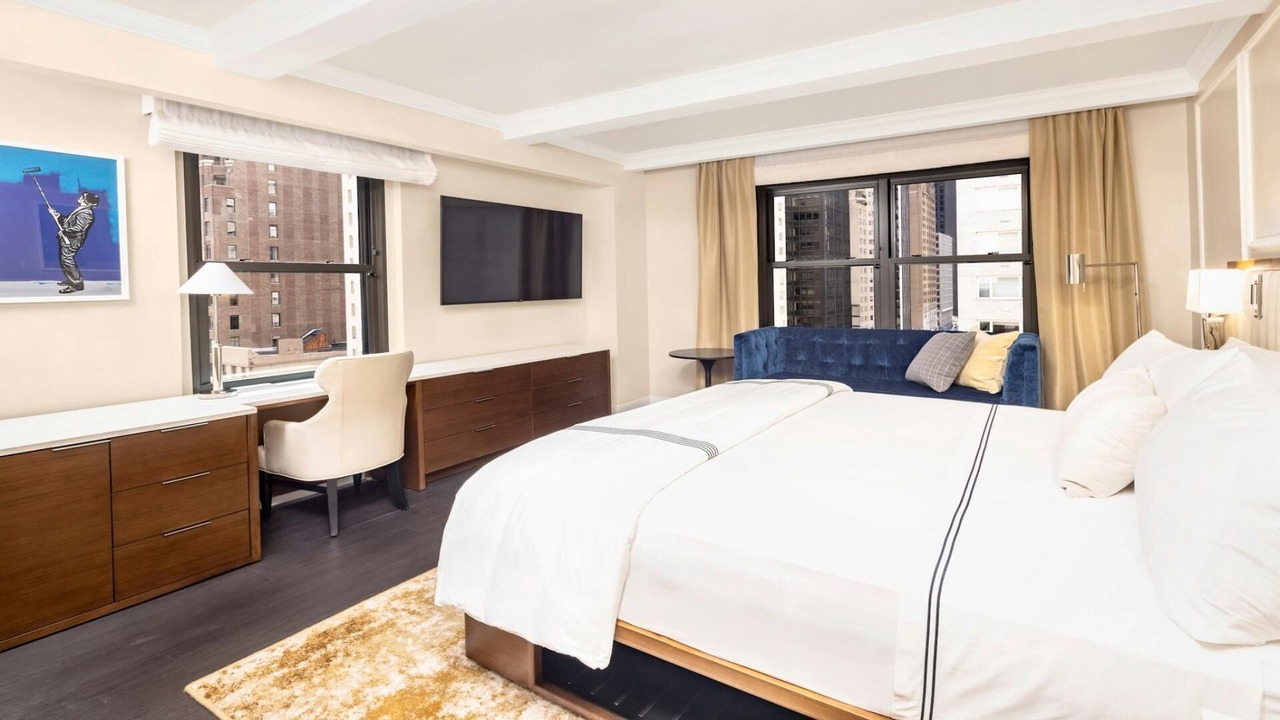 Photo of Bedroom in Central Park South