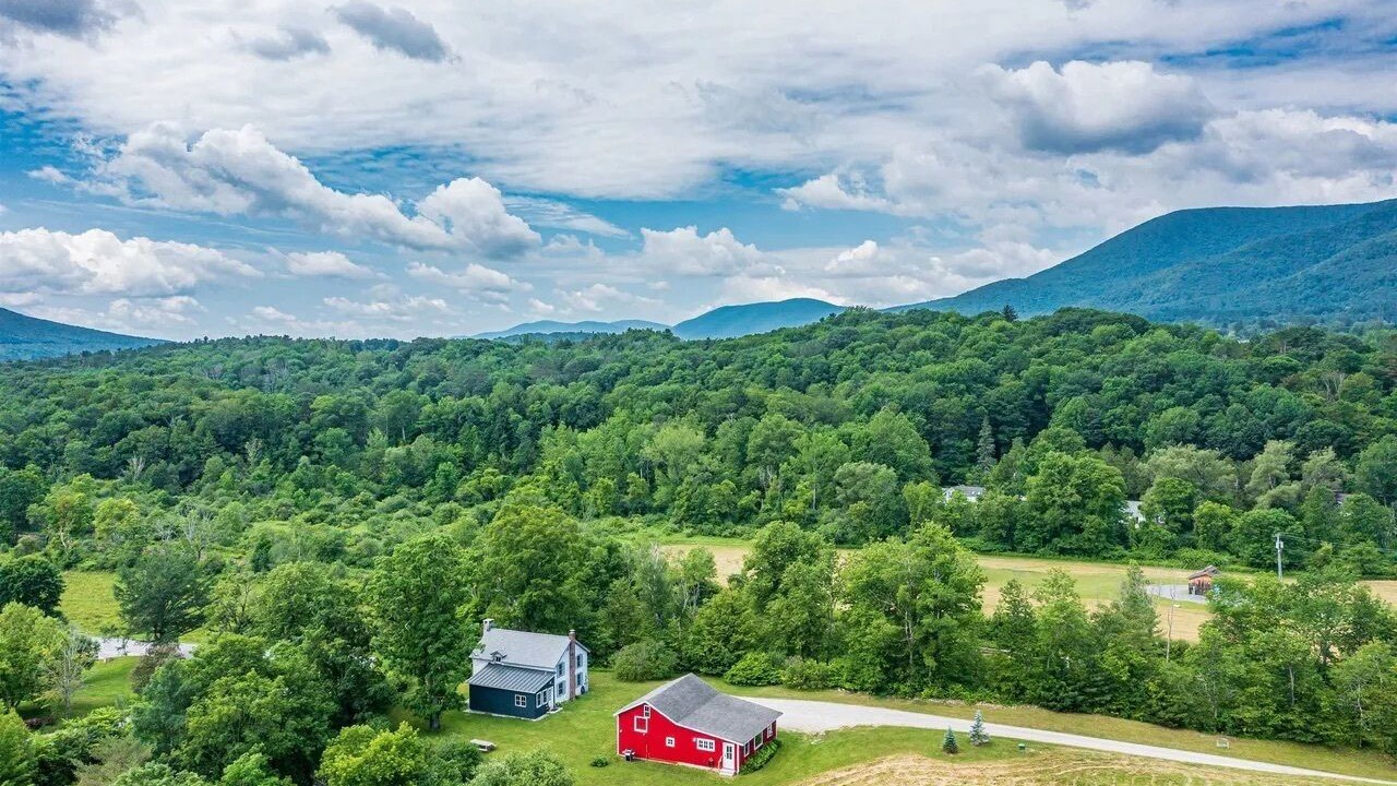 Photo of Outdoor in Manchester Center