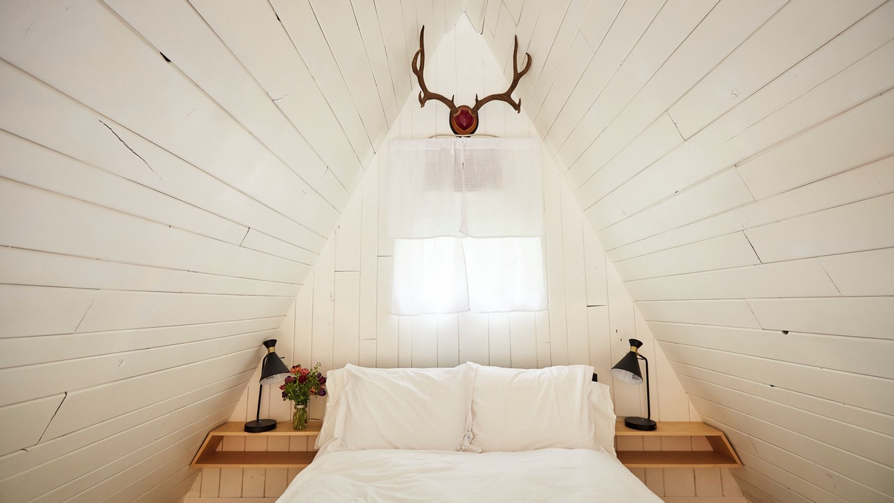 Photo of Bedroom in East Jamaica