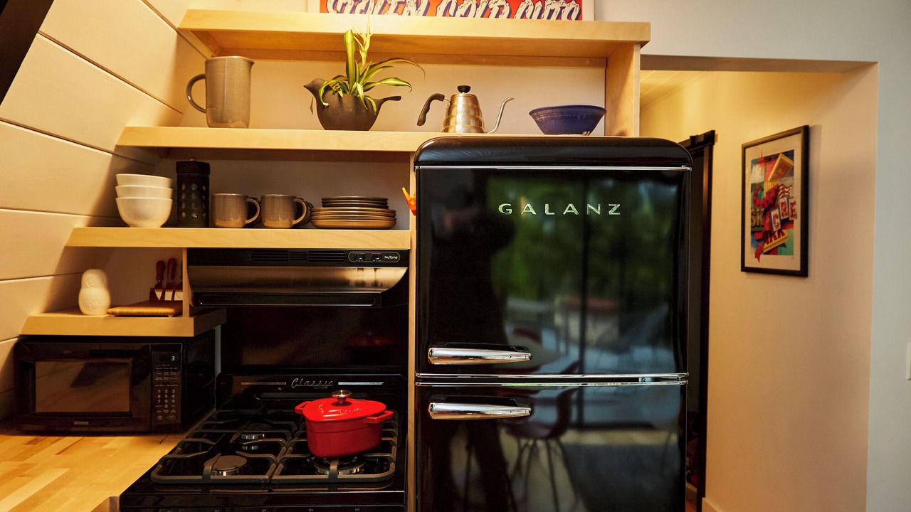 Photo of Kitchen in East Jamaica