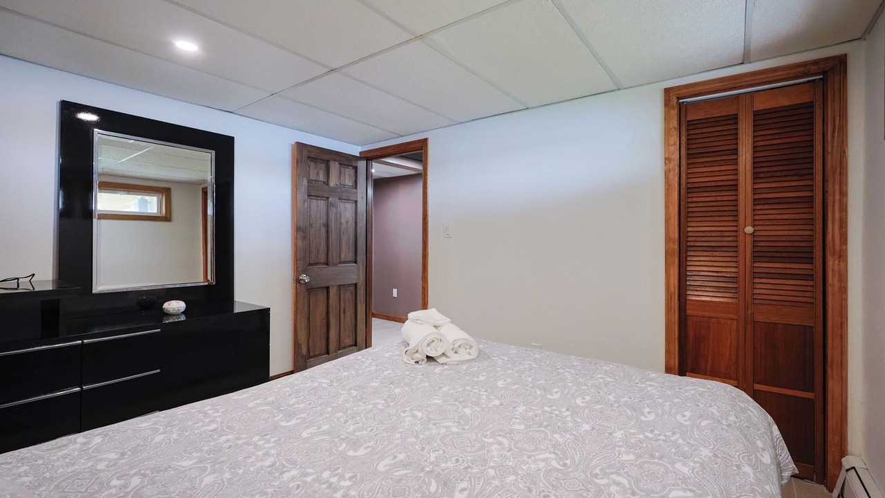 Photo of Bedroom in Mashpee