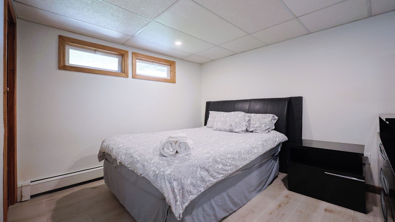 Photo of Bedroom in Mashpee