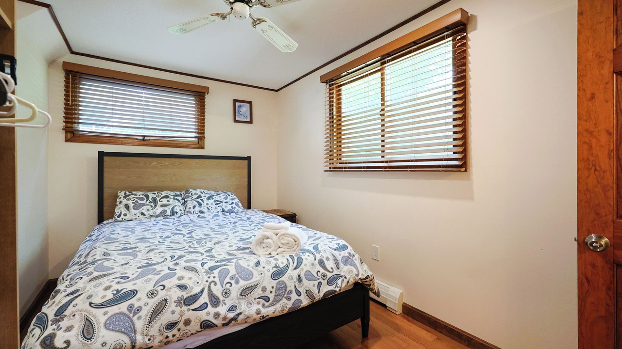 Photo of Bedroom in Mashpee