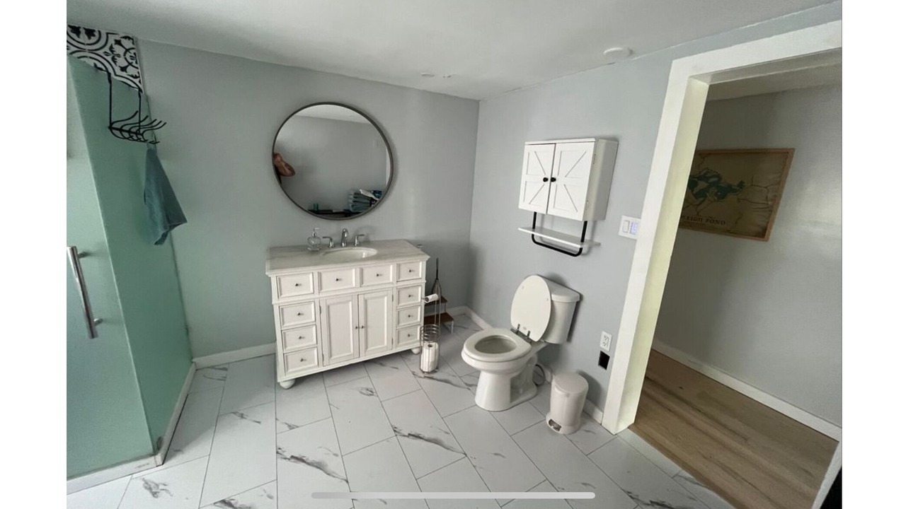 Photo of Bathroom in Lyman