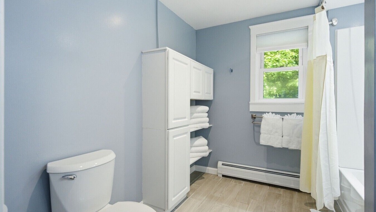 Photo of Bathroom in Sunapee