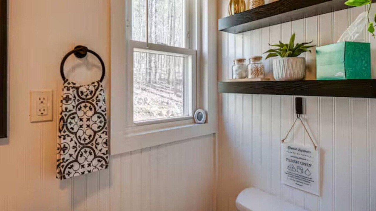 Photo of Bathroom in Alton