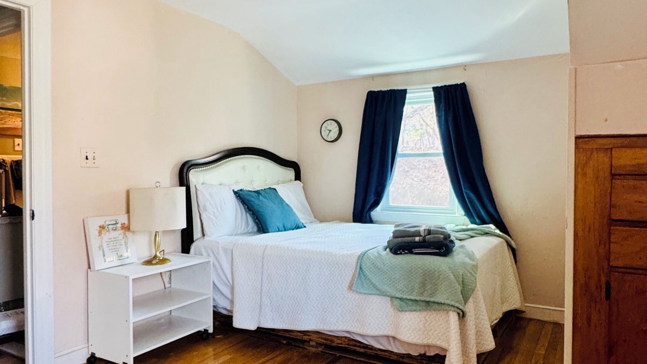Photo of Bedroom in Sudbury