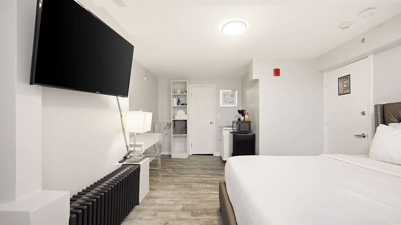 Photo of Bedroom in Bay Village