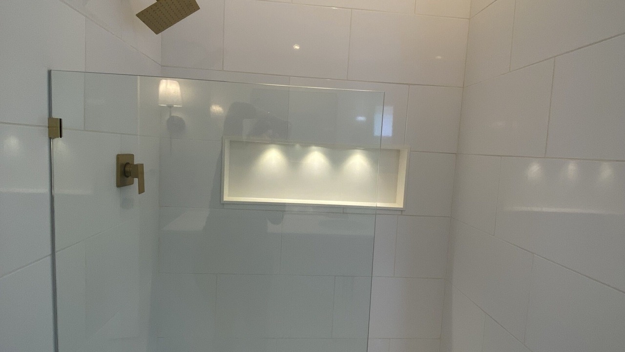 Photo of Bathroom in Campton