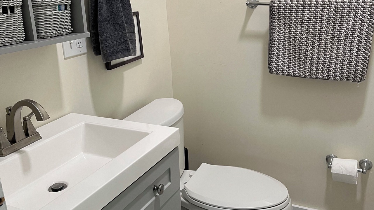 Photo of Bathroom in Town of Lloyd
