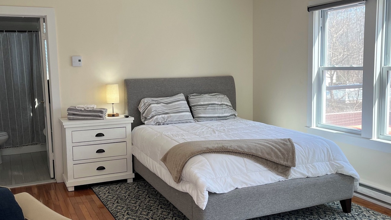 Photo of Bedroom in Town of Lloyd