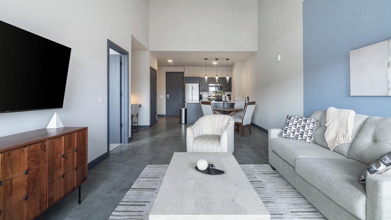 Photo of Livingroom in Downtown Hartford