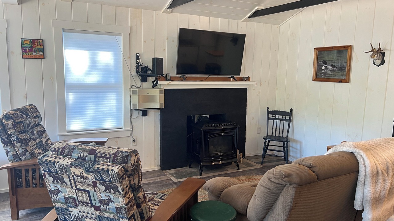Photo of Livingroom in Wolfeboro