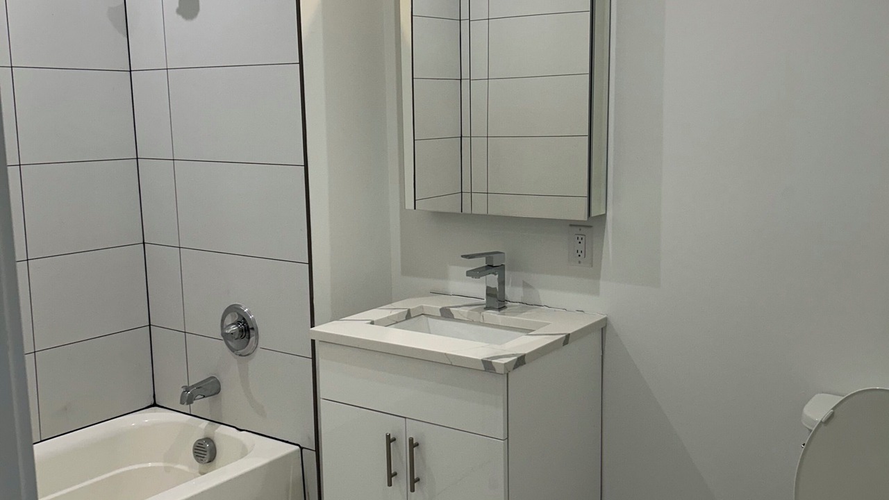 Photo of Bathroom in North Bergen