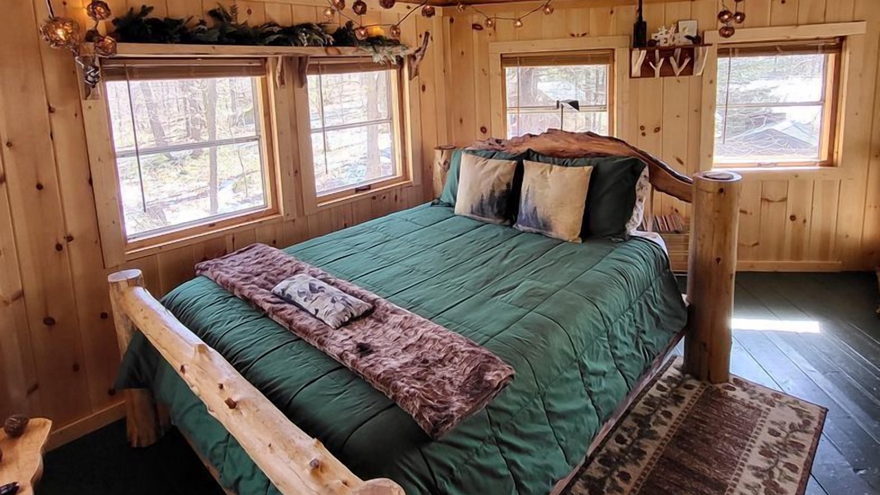 Photo of Bedroom in Meacham