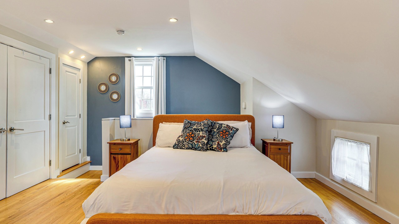 Photo of Bedroom in Madison Center