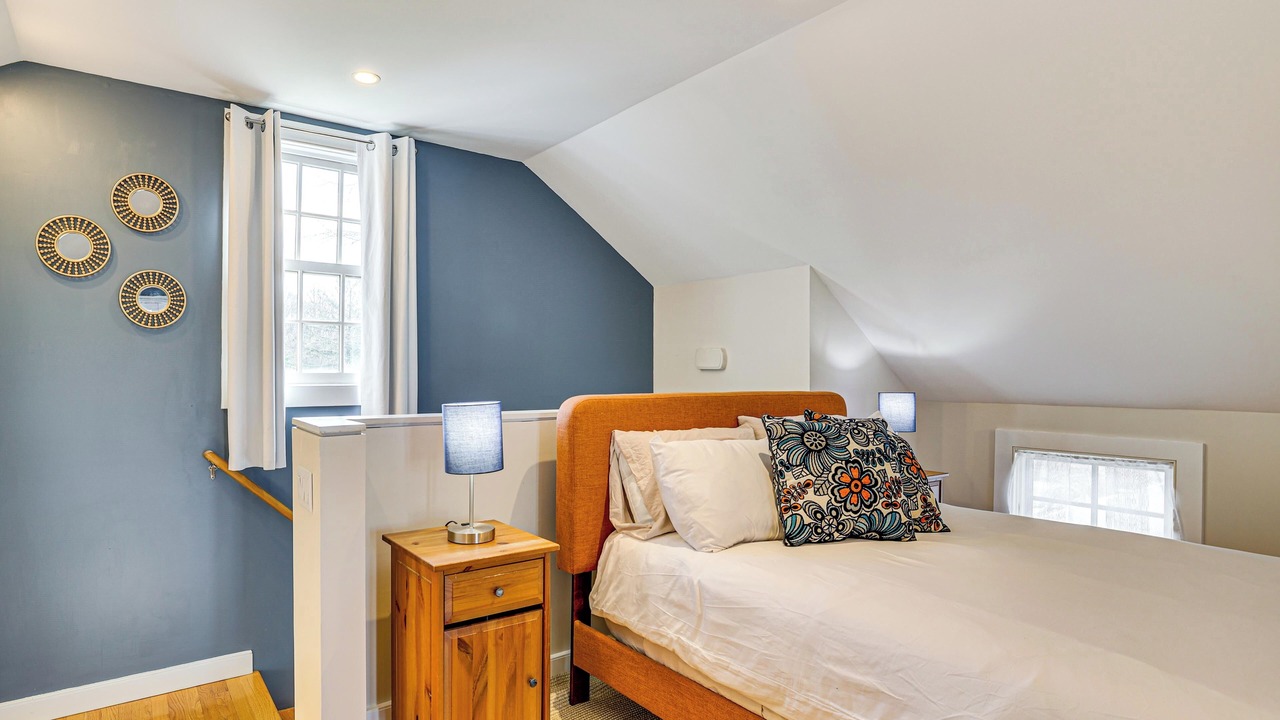 Photo of Bedroom in Madison Center