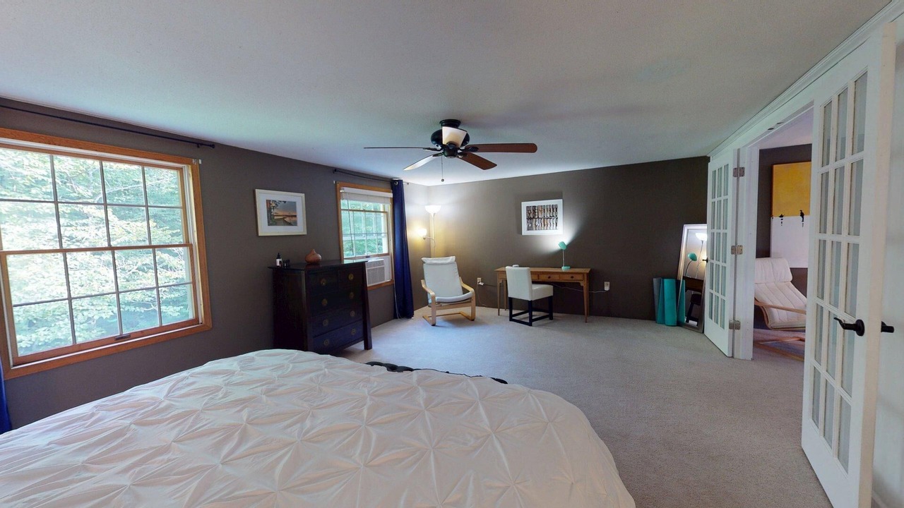Photo of Bedroom in Sherwood Forest