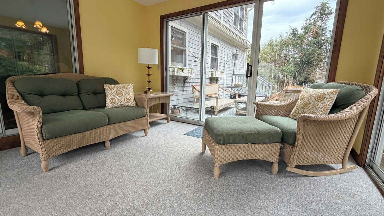 Photo of Livingroom in Yarmouth Port