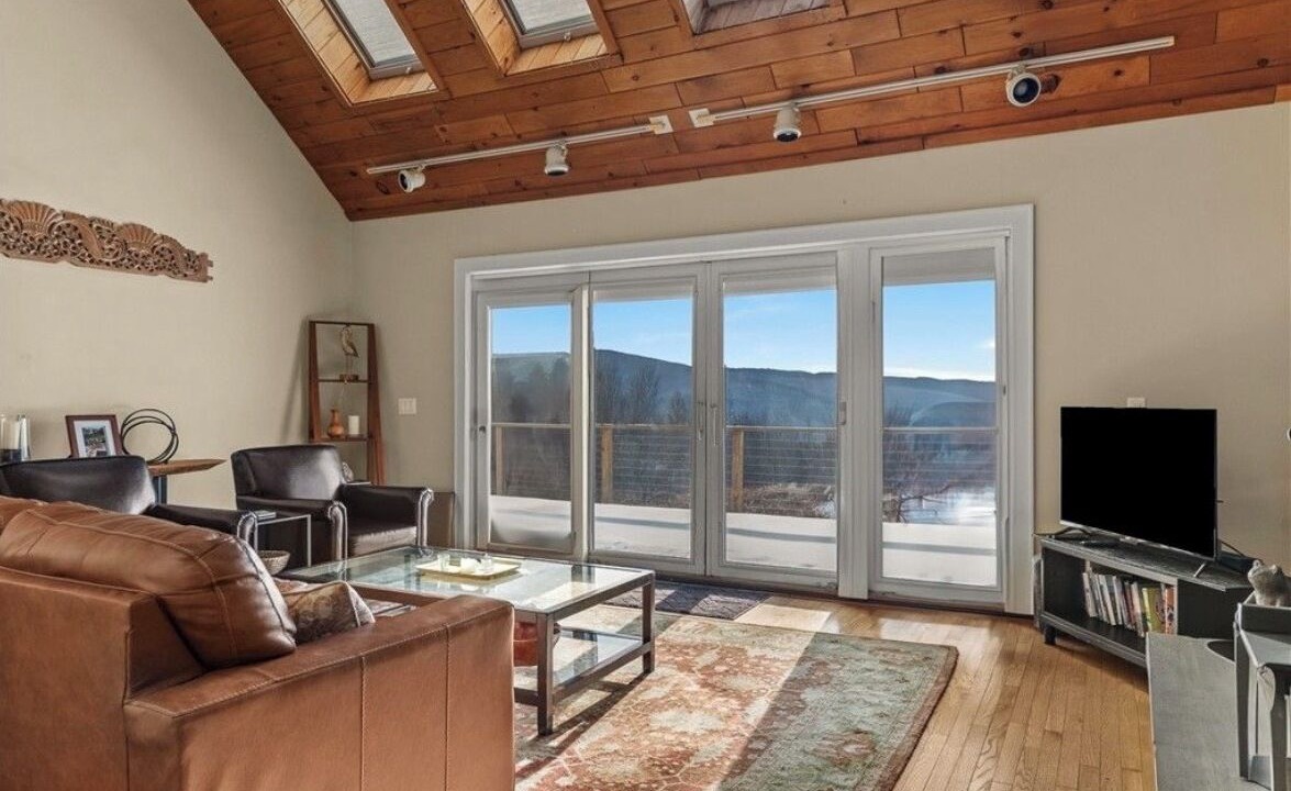Photo of Livingroom in Margaretville