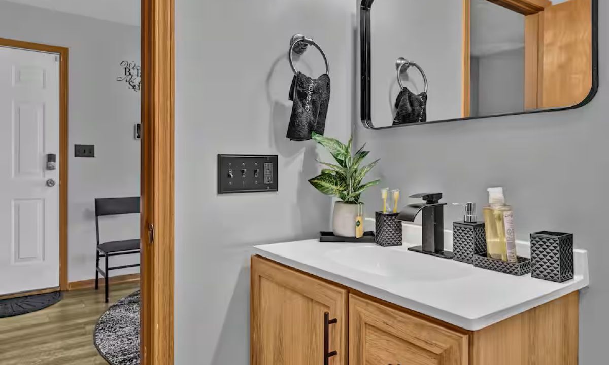 Photo of Bathroom in Akron