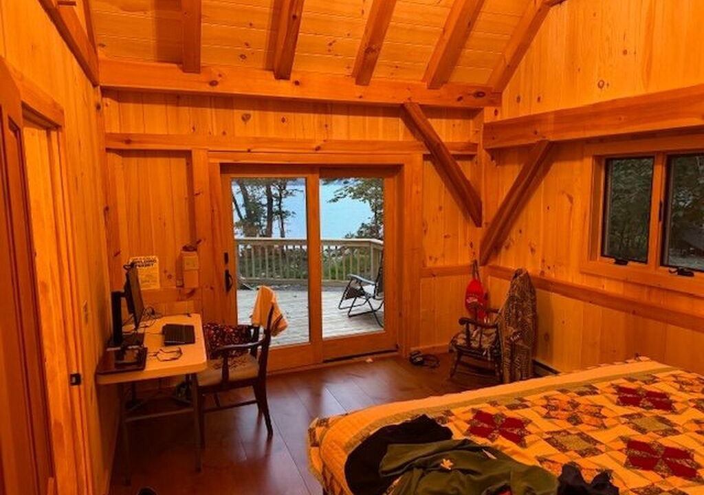 Photo of Bedroom in Barndoor Island
