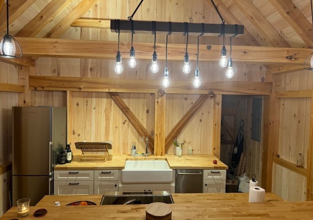 Photo of Kitchen in Barndoor Island