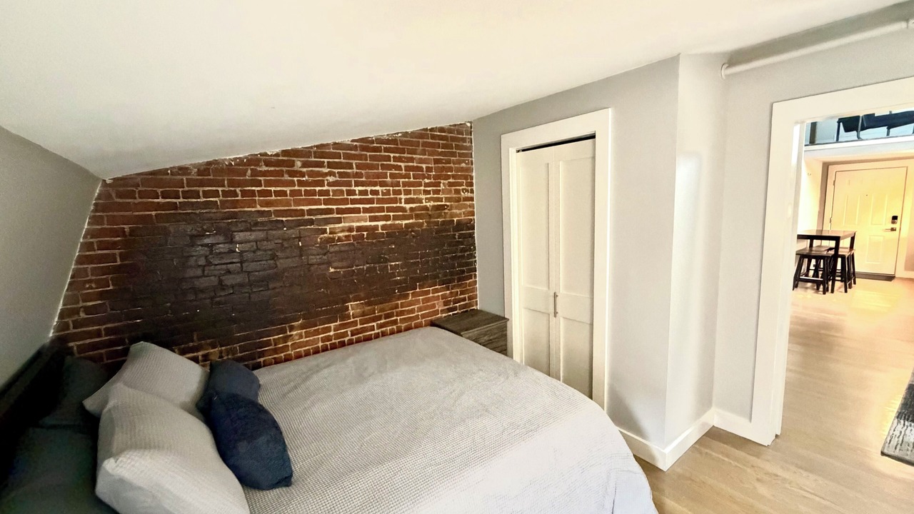 Photo of Bedroom in Old Port