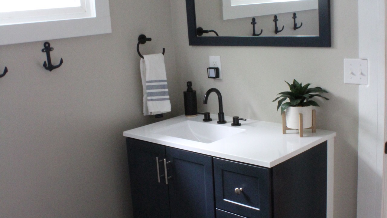 Photo of Bathroom in Verona Beach