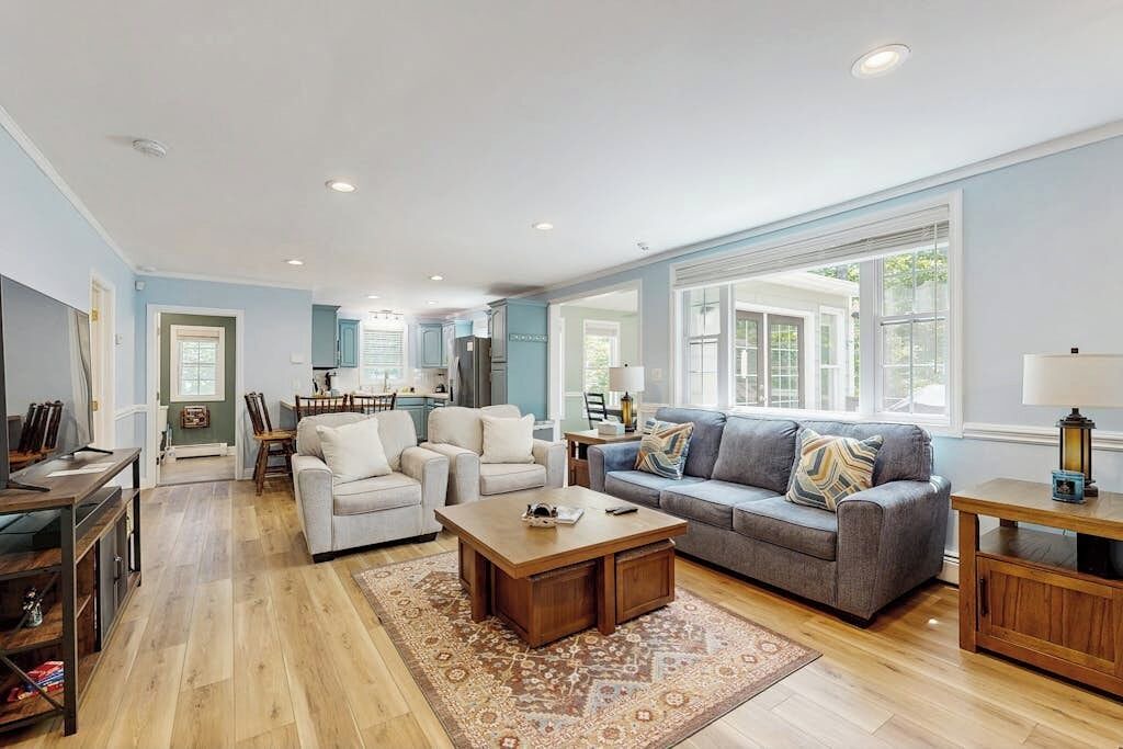 Photo of Livingroom in Moultonborough
