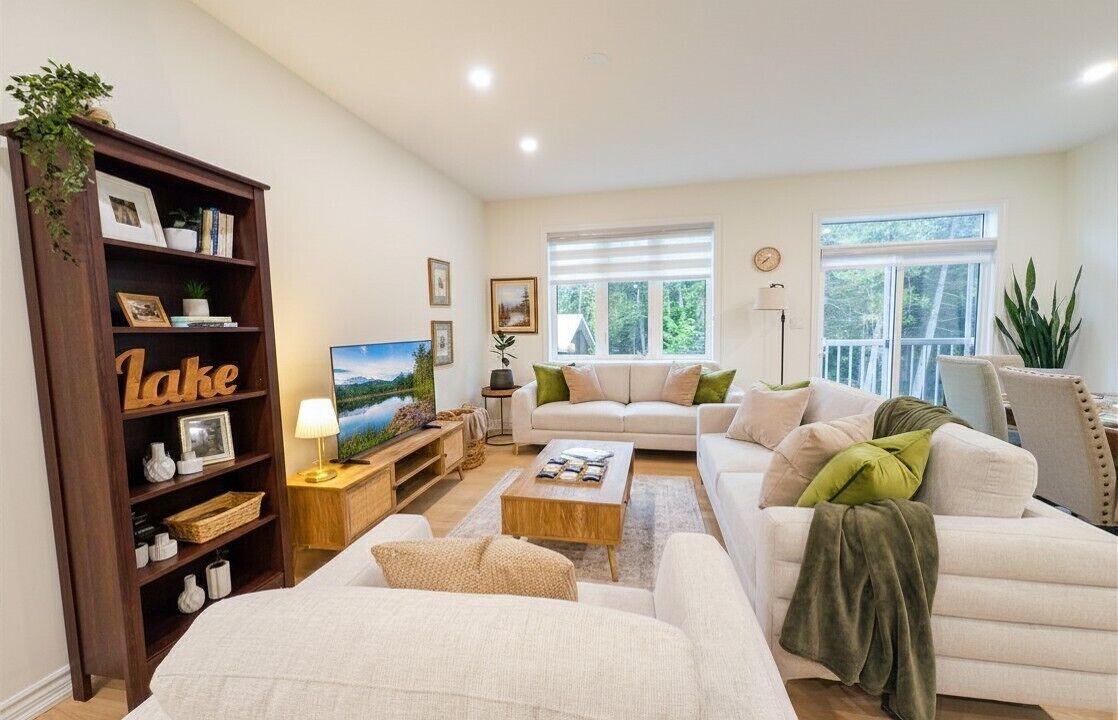 Photo of Livingroom in Bobcaygeon