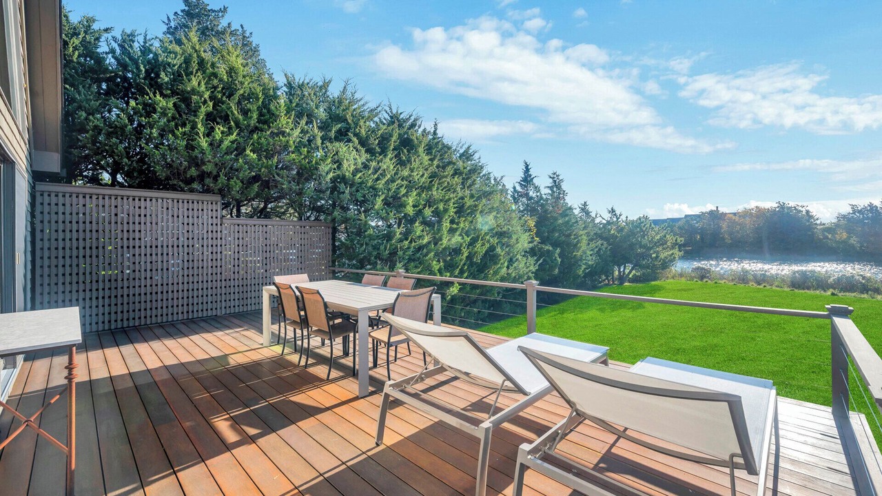 Photo of Outdoor in Shinnecock Hills
