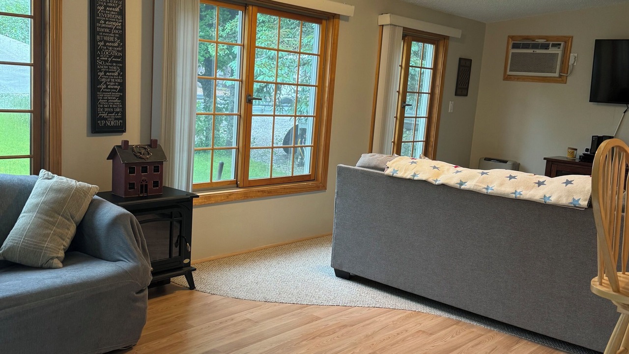 Photo of Livingroom in Freedom