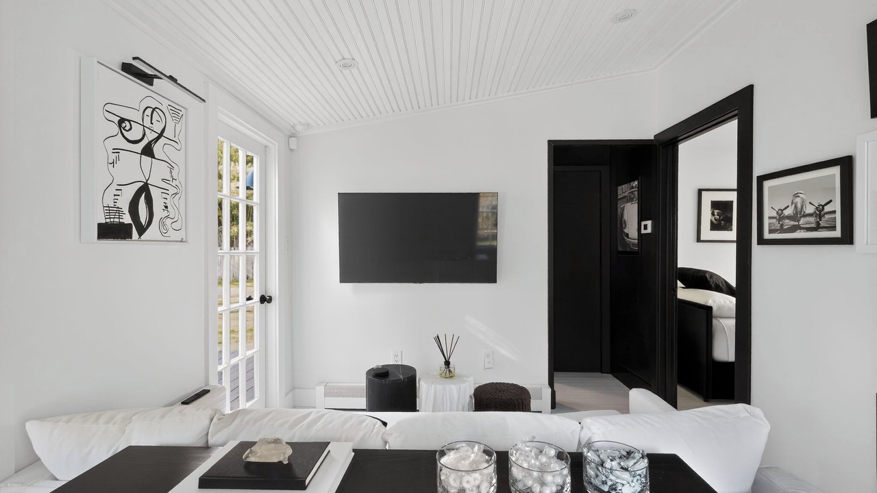 Photo of Bedroom in Westhampton Beach