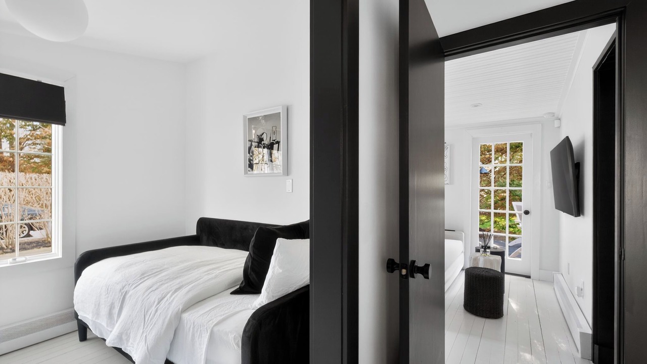 Photo of Bedroom in Westhampton Beach