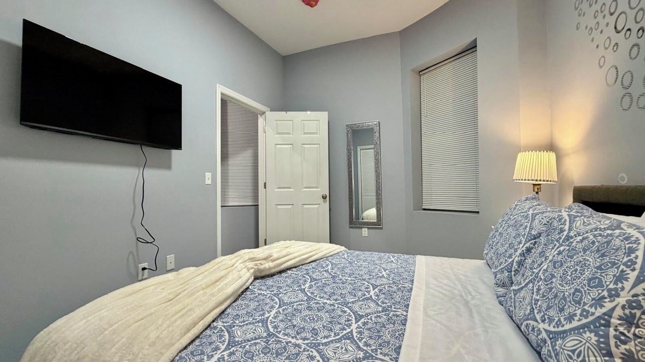 Photo of Bedroom in Ampere