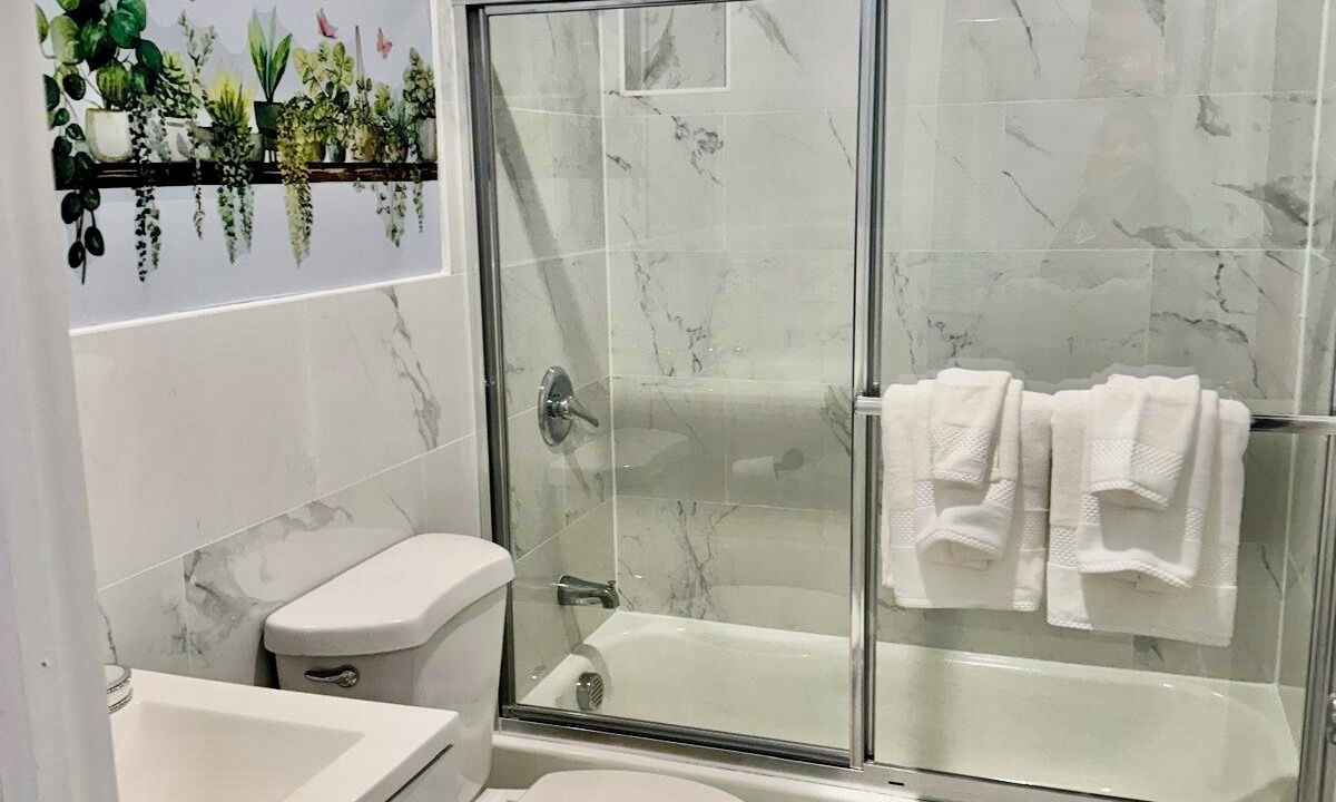 Photo of Bathroom in Ampere